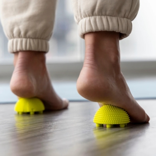 Naboso_Neuroball_LimeYellow_Sq_1