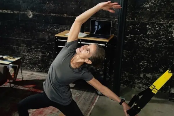 TRX Yogaフローコース 東京