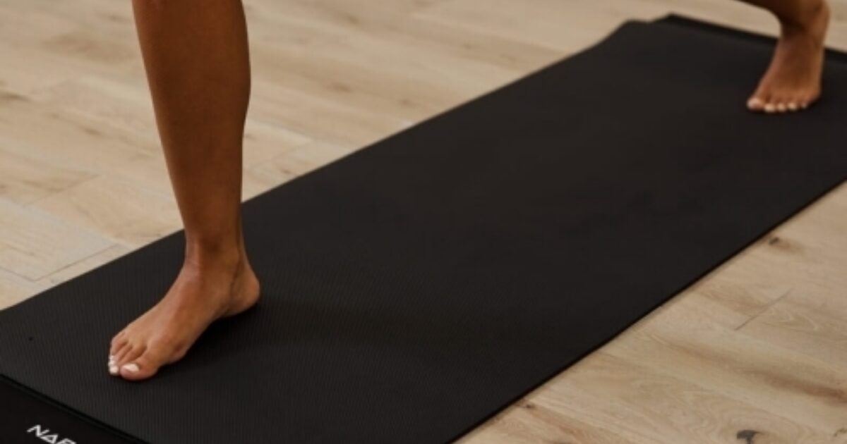 ストレッチマット 厚手 折りたたみ コンパクト 三つ折り 幅60cm 50mm 厚手 滑り止め 持ち手付き 体操 トレーニング ヨガマット  MABOZOO(マボズー) 厚さ5インチ ヨガマット 極厚PUレザー エクササイズマット 滑り止め底付き 折りたたみ体操パッド ピラ MABOZOO(マボズー) 厚さ5インチ ヨガマット 極厚PUレザー エクササイズマット 滑り止め底付き 折りたたみ体操パッド ピラ